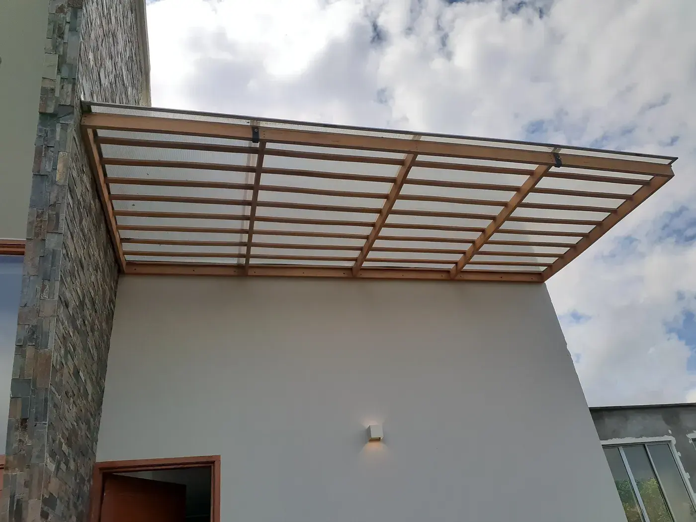 Techo con pérgola